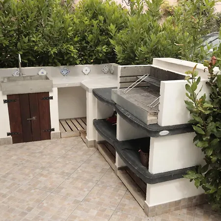 Le Giarre - Con Piscina Privata A Trapani
