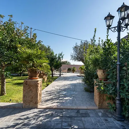 Villa Le Giarre - Con Piscina Privata A Trapani