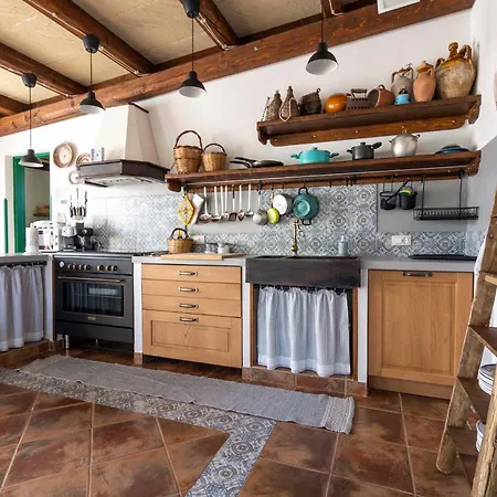Le Giarre - Con Piscina Privata A Trapani Marausa